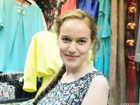 Feet - Valya A - 2016-02-28 A girl with plaited hair