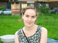 Feet - Valya A - 2016-02-28 A girl with plaited hair