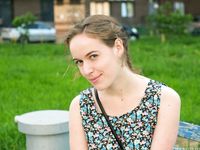 Feet - Valya A - 2016-02-28 A girl with plaited hair