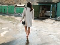 Feet - Vera - 2018-03-31 A spring barefoot stroll