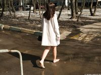 Feet - Vera - 2018-03-31 A spring barefoot stroll