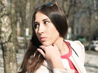 Feet - Vera - 2018-03-31 A spring barefoot stroll