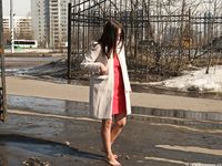 Feet - Vera - 2018-03-31 A spring barefoot stroll