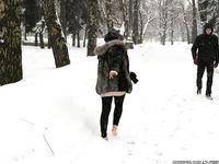 Feet - Victoria - 2013-06-12 Barefoot in deep fresh snow