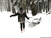 Feet - Victoria - 2013-06-12 Barefoot in deep fresh snow