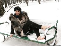 Feet - Victoria - 2013-06-12 Barefoot in deep fresh snow