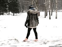 Feet - Victoria - 2013-06-12 Barefoot in deep fresh snow