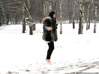 Feet - Victoria - 2013-06-12 Barefoot in deep fresh snow