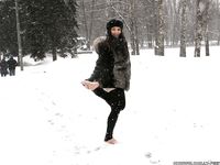 Feet - Victoria - 2013-06-12 Barefoot in deep fresh snow