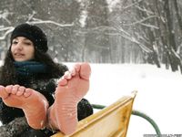 Feet - Victoria - 2013-06-12 Barefoot in deep fresh snow