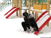 Feet - Victoria - 2013-06-12 Barefoot in deep fresh snow