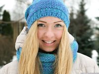 Feet - Victoria A - 2015-06-10 The first time on snow