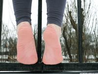 Feet - Victoria A - 2015-06-10 The first time on snow