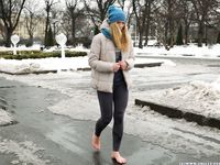 Feet - Victoria A - 2015-06-10 The first time on snow