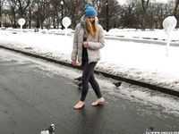 Feet - Victoria A - 2015-06-10 The first time on snow