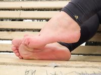 Feet - Victoria A - 2015-06-10 The first time on snow