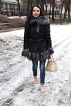 Feet - Victoria B - 2016-07-29 Barefoot in the snowy street