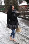 Feet - Victoria B - 2016-07-29 Barefoot in the snowy street