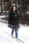 Feet - Victoria B - 2016-07-29 Barefoot in the snowy street