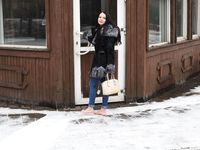 Feet - Victoria B - 2016-07-29 Barefoot in the snowy street