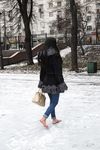 Feet - Victoria B - 2016-07-29 Barefoot in the snowy street