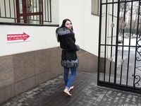 Feet - Victoria B - 2016-07-29 Barefoot in the snowy street