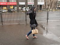 Feet - Victoria B - 2016-07-29 Barefoot in the snowy street