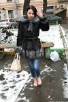 Feet - Victoria B - 2016-07-29 Barefoot in the snowy street