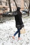 Feet - Victoria B - 2016-07-29 Barefoot in the snowy street