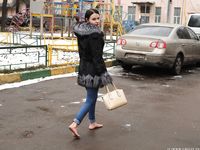 Feet - Victoria B - 2016-07-29 Barefoot in the snowy street