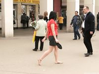 Feet - Vika - 2012-04-25 The first barefoot walk in 2012