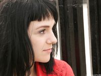 Feet - Vika - 2012-04-25 The first barefoot walk in 2012