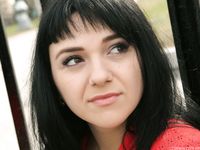 Feet - Vika - 2012-04-25 The first barefoot walk in 2012