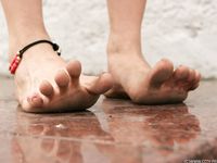 Feet - Vika - 2012-04-25 The first barefoot walk in 2012