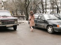 Feet - Viktoria - 2007-07-29 Barefoot home cleaning, spring slush and tender feet