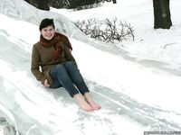 Feet - Yana - 2011-08-11 Snow and ice