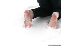 Feet - Yana - 2011-08-11 Snow and ice