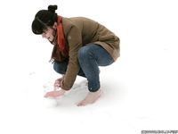 Feet - Yana - 2011-08-11 Snow and ice