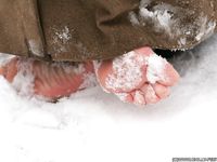 Feet - Yana - 2011-08-11 Snow and ice