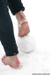 Feet - Yana - 2011-08-11 Snow and ice