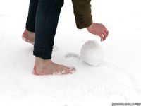 Feet - Yana - 2011-08-11 Snow and ice