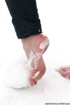 Feet - Yana - 2011-08-11 Snow and ice
