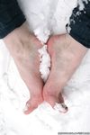 Feet - Yana - 2011-08-11 Snow and ice