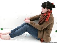 Feet - Yana - 2011-08-11 Snow and ice