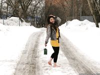 Feet - Zarina - 2013-09-17 Snowbreak