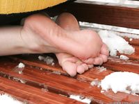 Feet - Zarina - 2013-09-17 Snowbreak