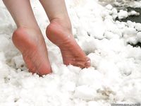 Feet - Zarina - 2013-09-17 Snowbreak
