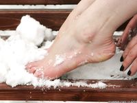 Feet - Zarina - 2013-09-17 Snowbreak