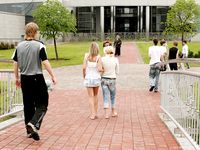 Feet - Zoya + Lana + Marisha - 2008-05-15 Barefoot ladies from Belarus