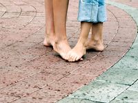 Feet - Zoya + Lana + Marisha - 2008-05-15 Barefoot ladies from Belarus